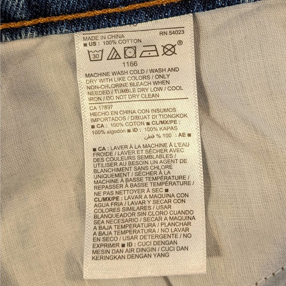 Old Navy Blue Denim Raw Hem Mini Skirt Size 10 - Picture 4 of 5